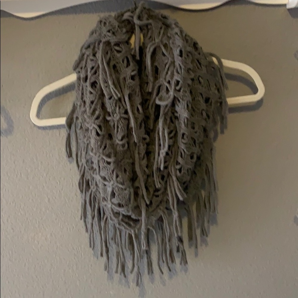 tillys gray infinity scarf
